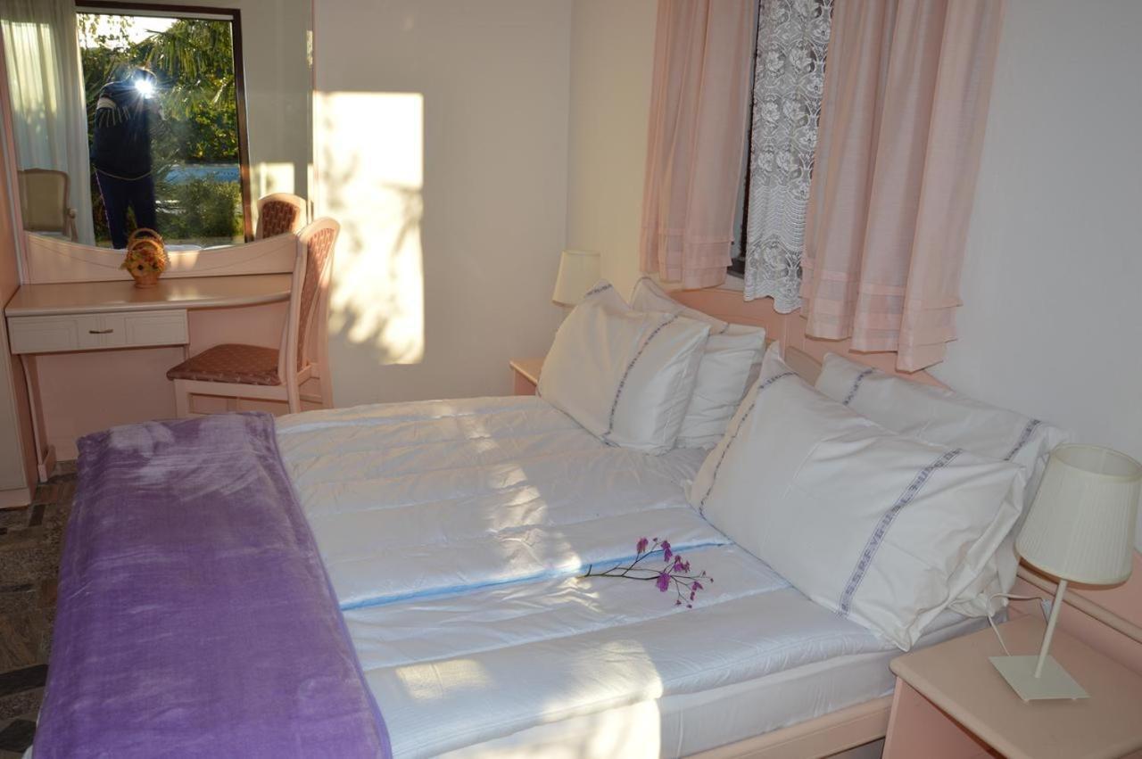 Apartments Athena Nova Vas  Ngoại thất bức ảnh